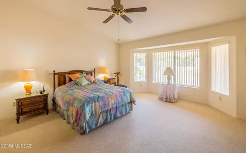 Bedroom - 65756 E Rose Crest Dr, Saddlebrooke, AZ 85739 photo 1 of 5