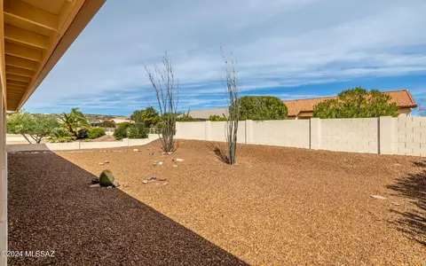 Exterior - 65756 E Rose Crest Dr, Saddlebrooke, AZ 85739 photo 4 of 9