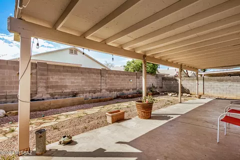 Exterior - 6432 E Nelson Dr, Tucson, AZ 85730 photo 11 of 13
