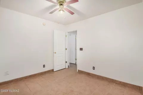 Bedroom - 6432 E Nelson Dr, Tucson, AZ 85730 photo 5 of 5