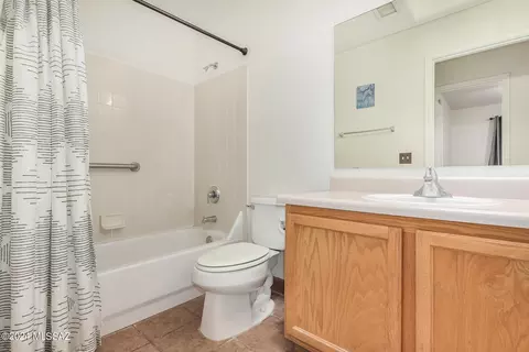Bath - 6432 E Nelson Dr, Tucson, AZ 85730 photo 2 of 2