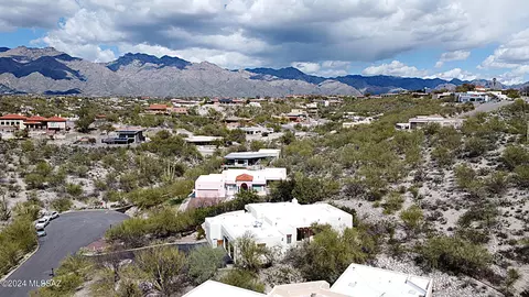 3780 N Calle Agua Verde, Tucson, AZ 85750
