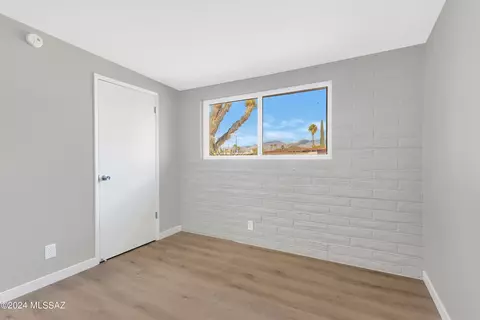 8452 E 19th St, Tucson, AZ 85710 photo 28