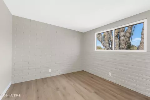 8452 E 19th St, Tucson, AZ 85710 photo 23
