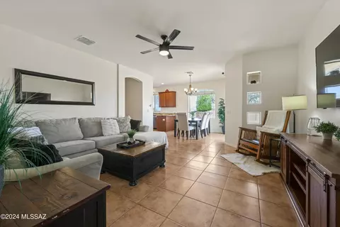 10923 E Scenic Veranda Dr, Vail, AZ 85641 photo 6