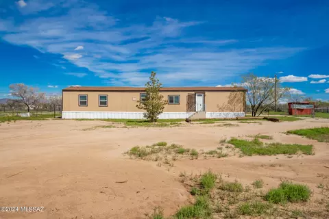 8577 S Marstellar Rd, Tucson, AZ 85736
