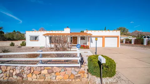 414 Wrightson St, Rio Rico, AZ 85648