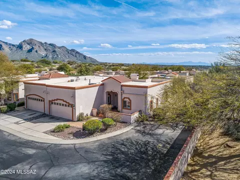 1395 W Cactus Moon Pl, Oro Valley, AZ 85737