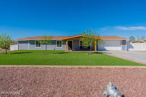 1660 S Placita Churella, Tucson, AZ 85748