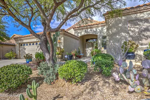 6538 W Castle Pines Way, Tucson, AZ 85757