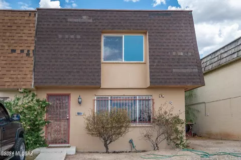 2165 S Richey Blvd, Tucson, AZ 85713