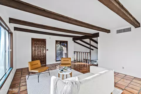 Living - 405 E River Rd, Tucson, AZ 85704 photo 2 of 4