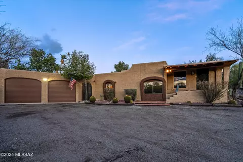 Exterior - 405 E River Rd, Tucson, AZ 85704 photo 1 of 9