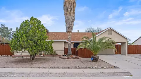 4841 W Ferret Dr, Tucson, AZ 85742