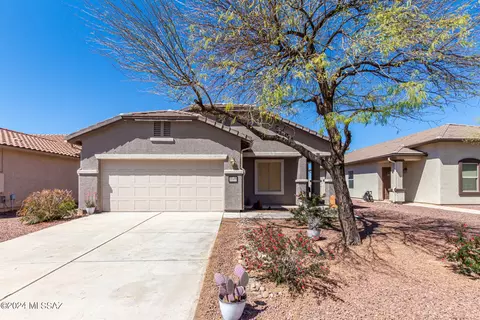 34688 S Pioneer Way, Red Rock, AZ 85145