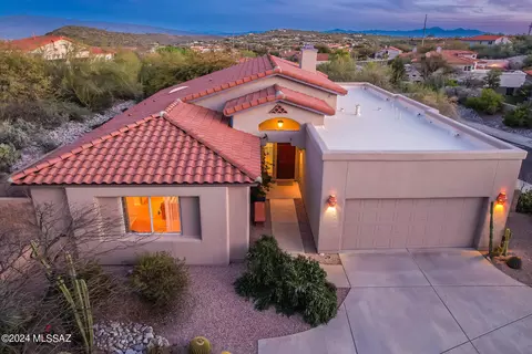 5718 N Placita Deleite, Tucson, AZ 85750