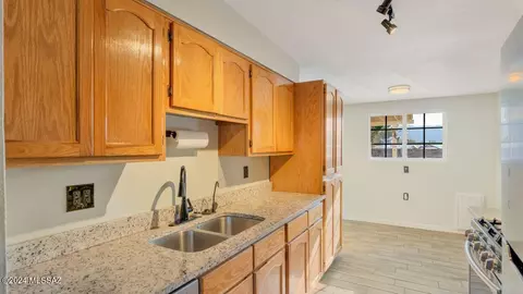 Kitchen - 3221 S Champlain Ave, Tucson, AZ 85730 photo 1 of 1