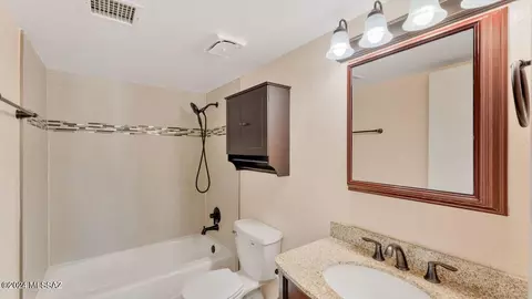 Bath - 3221 S Champlain Ave, Tucson, AZ 85730 photo 1 of 2