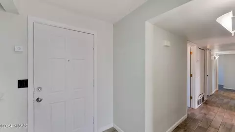 Entry Way - 3221 S Champlain Ave, Tucson, AZ 85730 photo 1 of 1