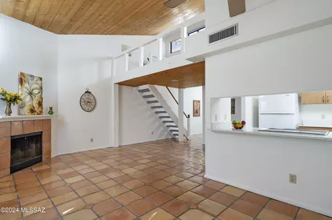 5362 N Paseo De La Terraza, Tucson, AZ 85750