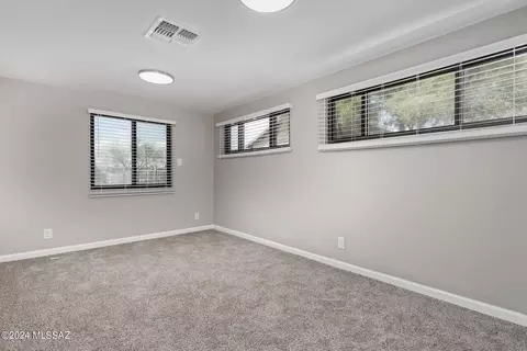 21 E Schilling Pl, Tucson, AZ 85706 photo 22
