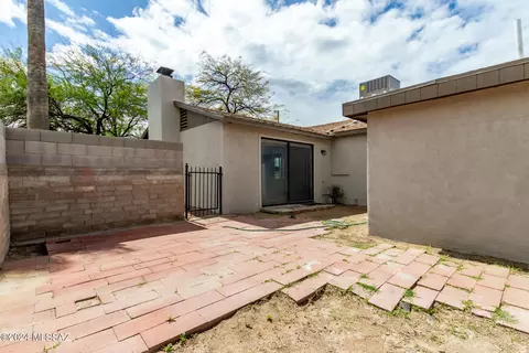 21 E Schilling Pl, Tucson, AZ 85706 photo 26