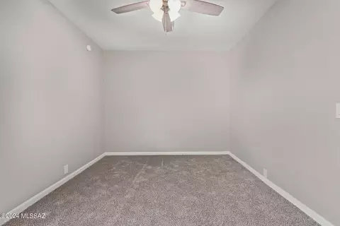 21 E Schilling Pl, Tucson, AZ 85706 photo 20