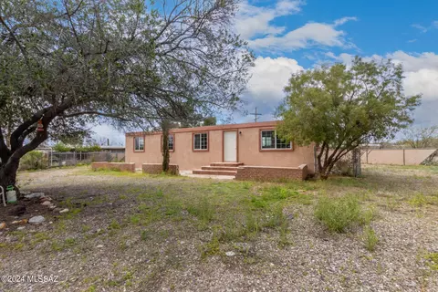 5802 S Swinging A, Tucson, AZ 85757