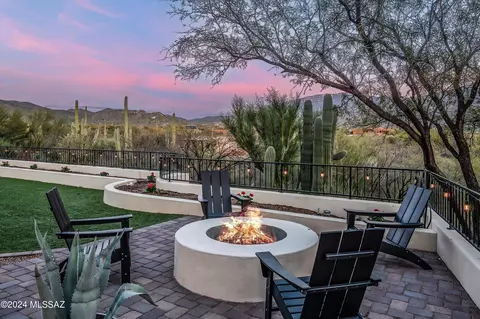 Exterior - 13005 E Cape Horn Dr, Tucson, AZ 85749 photo 5 of 6