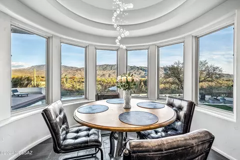 Dining - 13005 E Cape Horn Dr, Tucson, AZ 85749 photo 1 of 4