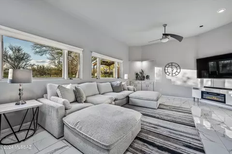 Living - 13005 E Cape Horn Dr, Tucson, AZ 85749 photo 6 of 6
