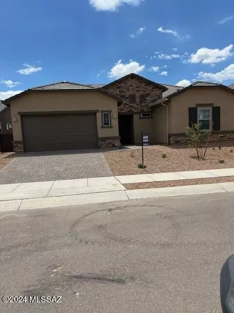 12806 E Prairie Aster Ln, Tucson, AZ 85747