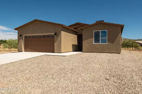 210 S Richmond Dr, Vail, AZ 85641