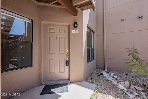6655 N Canyon Crest Dr #14179, Tucson, AZ 85750