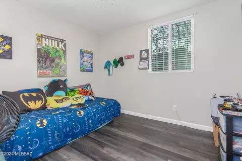 4112 E Sylvane Dr, Tucson, AZ 85711 photo 28