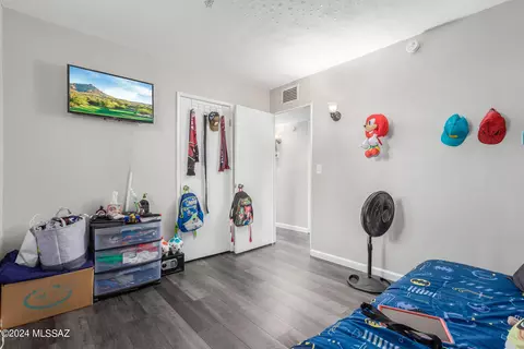 4112 E Sylvane Dr, Tucson, AZ 85711 photo 29