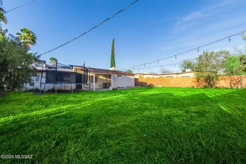 4112 E Sylvane Dr, Tucson, AZ 85711 photo 41