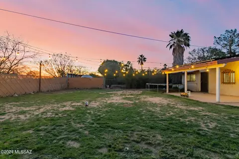 4112 E Sylvane Dr, Tucson, AZ 85711 photo 35