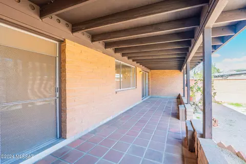 Exterior - 13 E Mediterranean Dr, Tucson, AZ 85704 photo 4 of 7