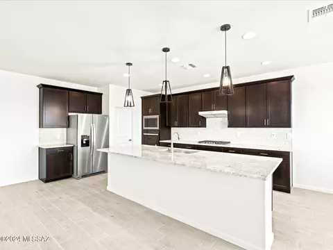 1291 E Pecan Meadow Ln, Sahuarita, AZ 85629