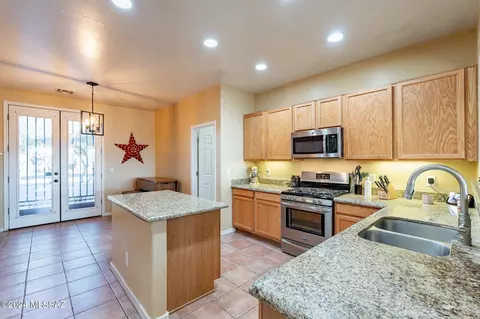 4112 W Tombolo Trl, Tucson, AZ 85745