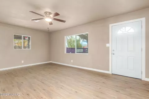 5413 E Fairmount St, Tucson, AZ 85712 photo 9