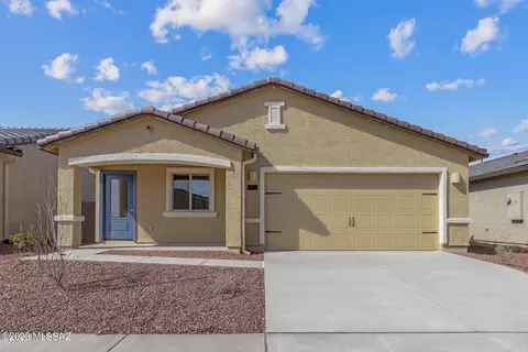 21913 E Beacon Point Dr, Red Rock, AZ 85145