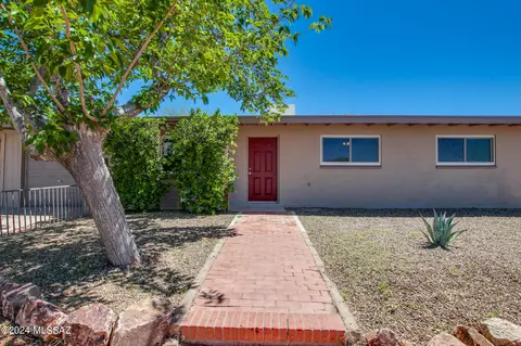 1923 S Farwell Ave, Tucson, AZ 85711