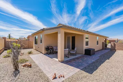 809 W Calle Tikal, Sahuarita, AZ 85629