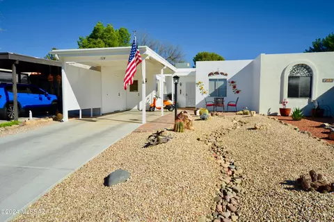 1114 S Alpine Cir, Green Valley, AZ 85614