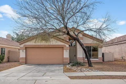 2351 N Emerald Lake Ct, Tucson, AZ 85749
