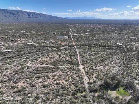 12756 E Nighthawk Ranch Pl, Tucson, AZ 85749 photo 9