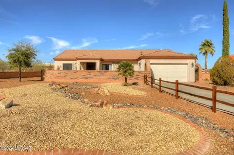 4662 S Desert Grove Ct, Green Valley, AZ 85622