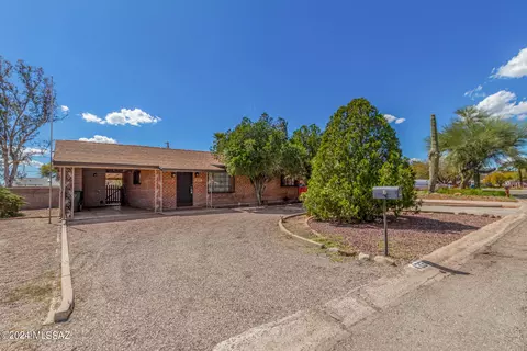 4334 E Cooper Cir, Tucson, AZ 85711